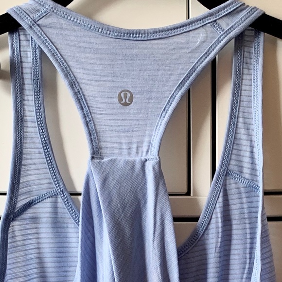 Lululemon Razorback Tank - Picture 3 of 3